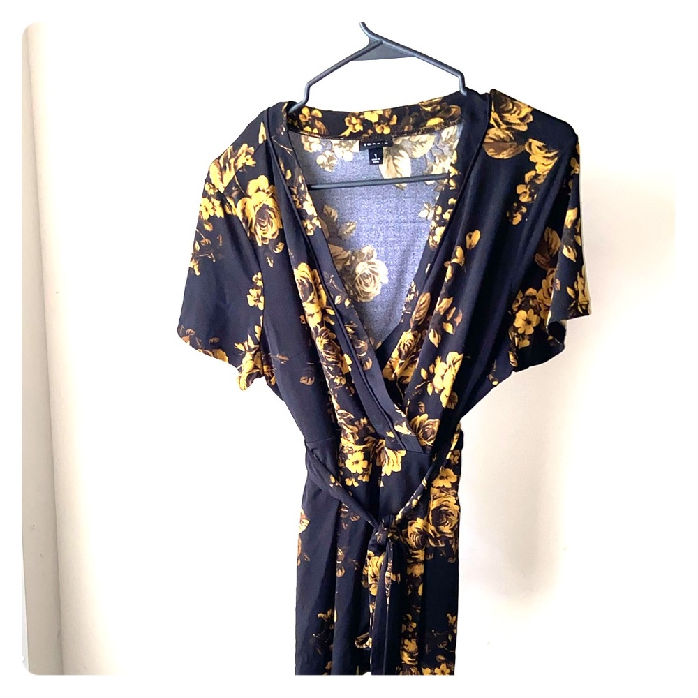 Torrid 1X Belted Top